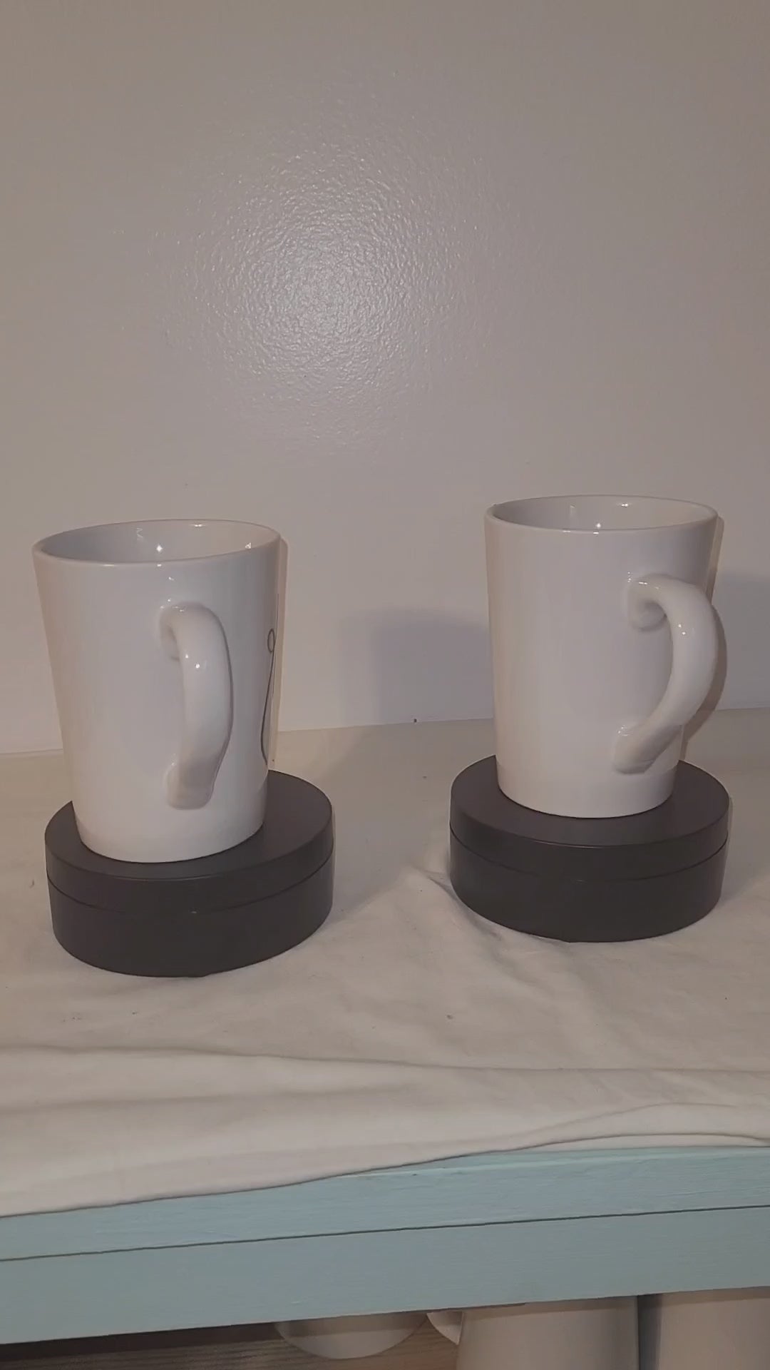 Mugs with a positive saying on them